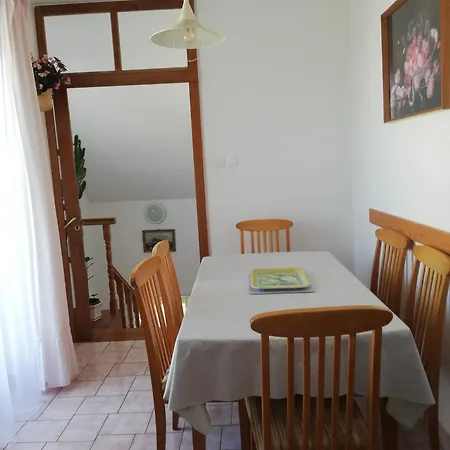 Apartman Virágos *
