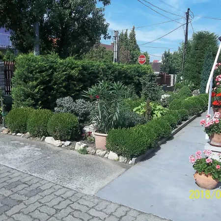 Viragos Vendeghaz Apartamento Balatonfüred