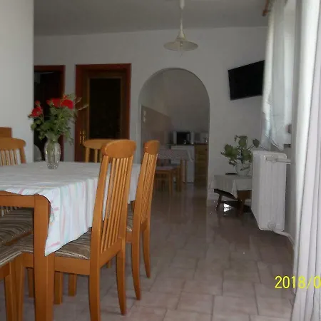 Viragos Vendeghaz Apartamento