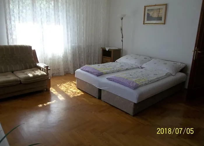 Viragos Vendeghaz Appartement Balatonfüred