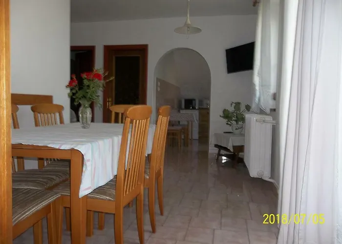 Viragos Vendeghaz Appartement
